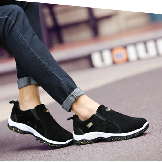 Men's Slip-On Hiking Shoes