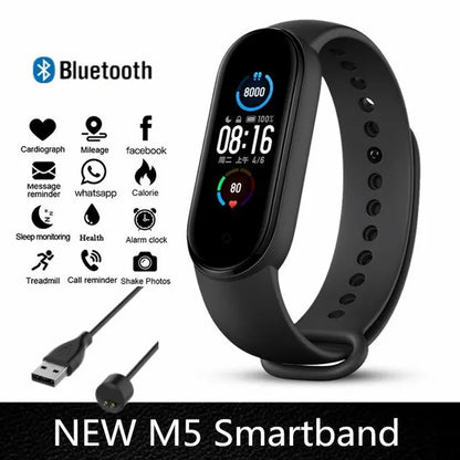 Smartwatch with Bluetooth Sync